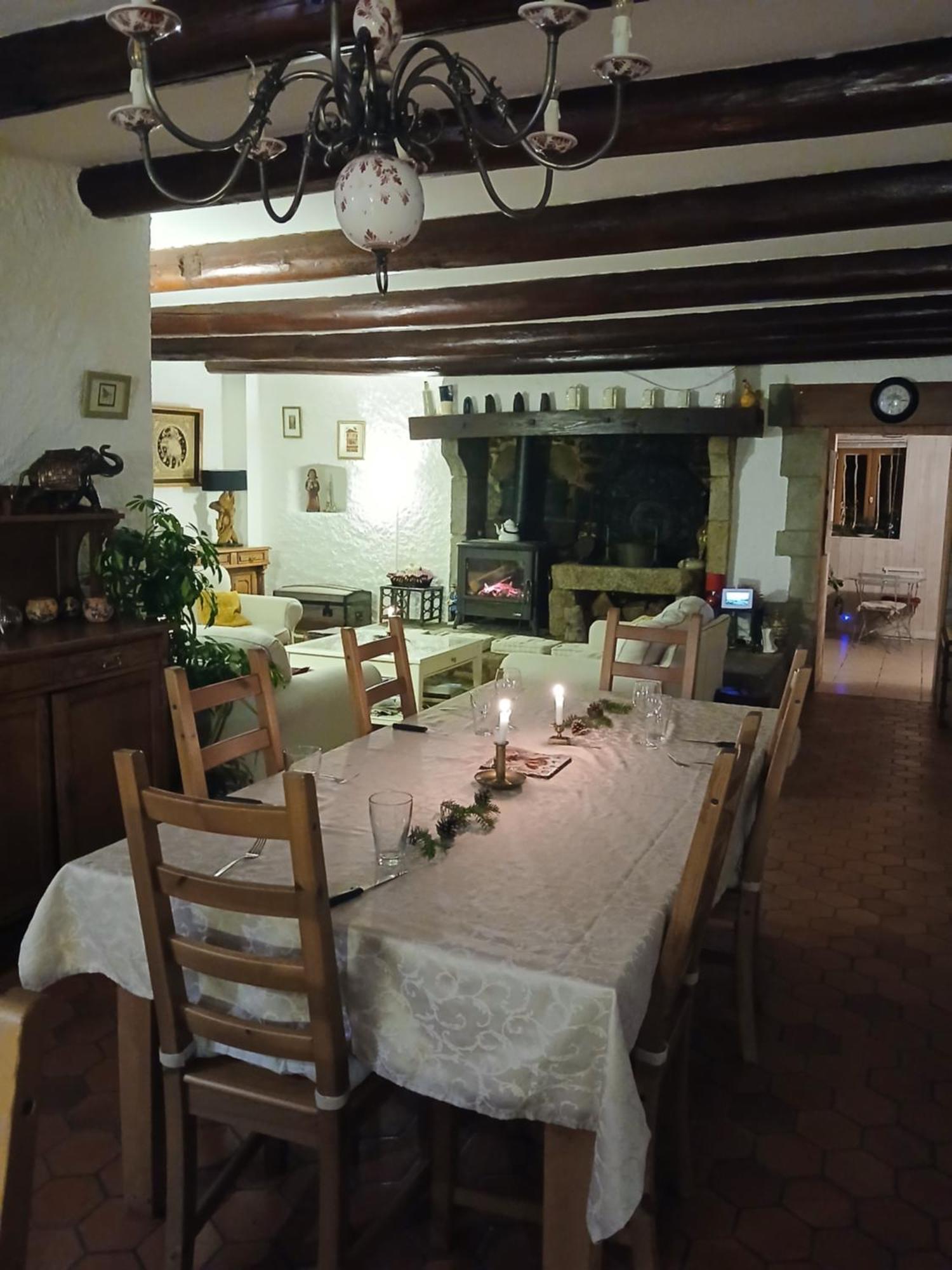 Hotel La Ferme Du Garnasson à Doranges Extérieur photo